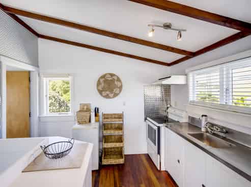 55 Gillies Crescent, Waimarama