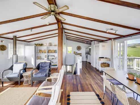 55 Gillies Crescent, Waimarama