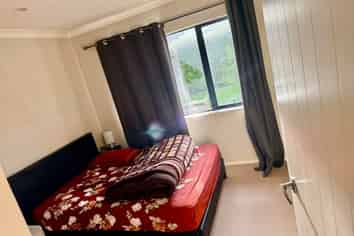 2 Alvre Place, Flat Bush