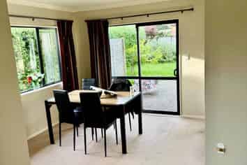 2 Alvre Place, Flat Bush