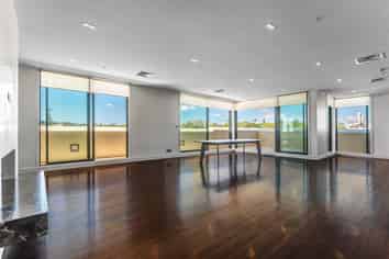 402/2 Ruskin Street, Parnell