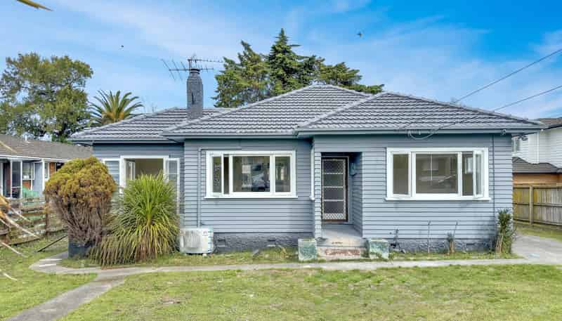 8A Hill Road, Papatoetoe