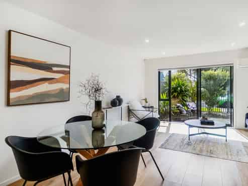 2C Stokes Avenue, Te Atatu Peninsula