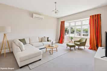 34 Koromiko Street, Saint Martins