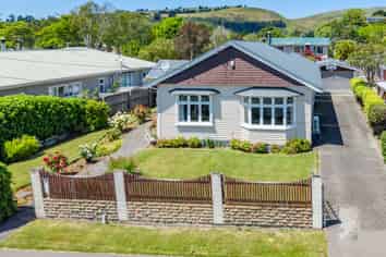 34 Koromiko Street, Saint Martins