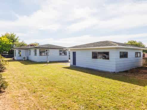 24 Dunk Place, Milson