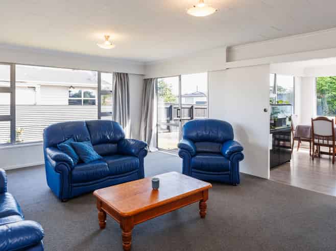 24 Dunk Place, Milson