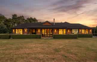 21 Thorndon Close, KIRWEE