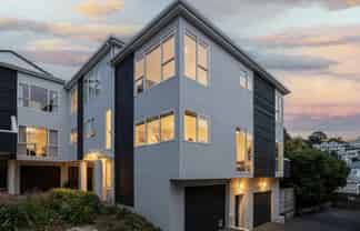 16/20 Thompson Street, Mount Cook