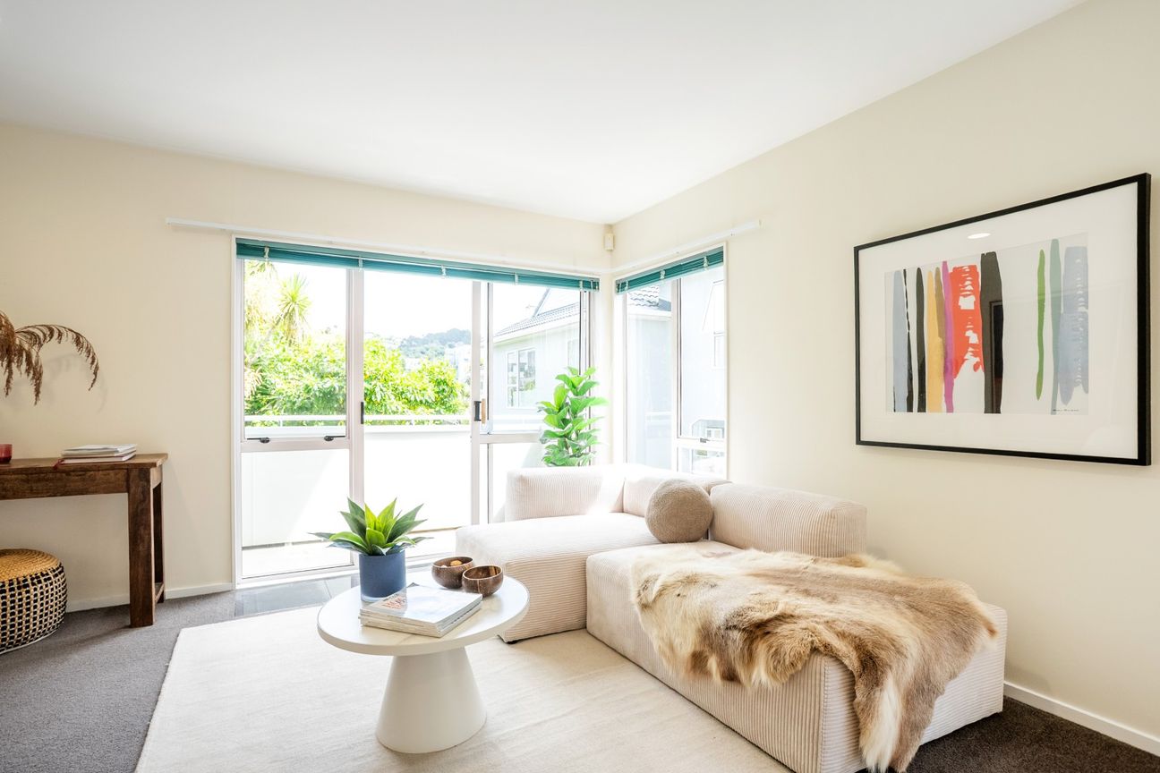 Effortless City Living with Space, Sun & Security - Vista 5