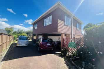 4A Rustic Avenue, Mount Roskill