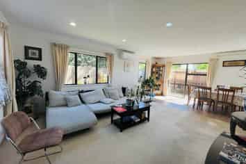 4A Rustic Avenue, Mount Roskill