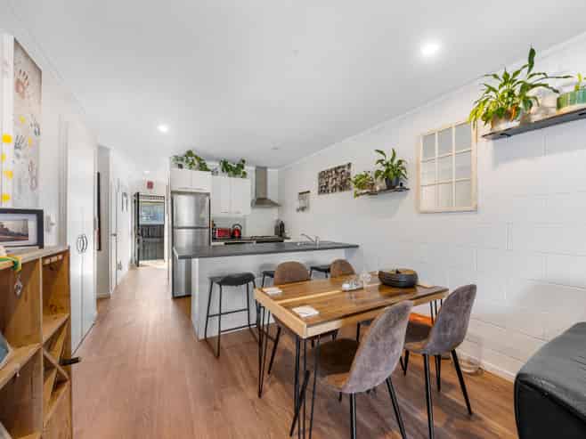 5/25A Vine Street, Mangere East