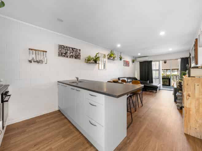 5/25A Vine Street, Mangere East