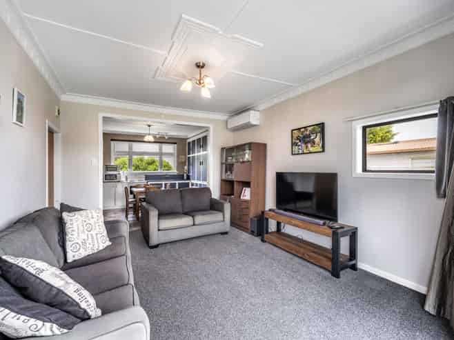 74 Wilfrid Street, Newfield