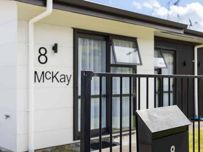 8 Mckay Drive, Temple View