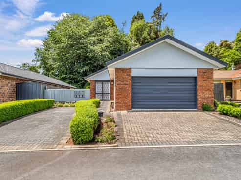 58 Aquarius Drive, Kawaha Point