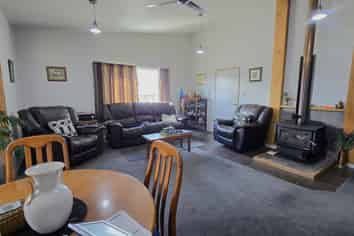 711B La Fontaine Road, Harihari