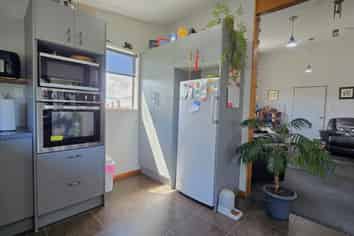 711B La Fontaine Road, Harihari