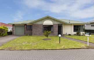 4/125 Tamamutu Street, Taupo