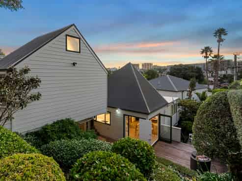 110 Bassett Road, Remuera