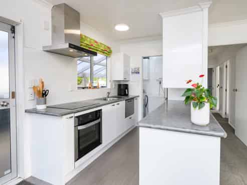 38 Newton Place, Westbrook