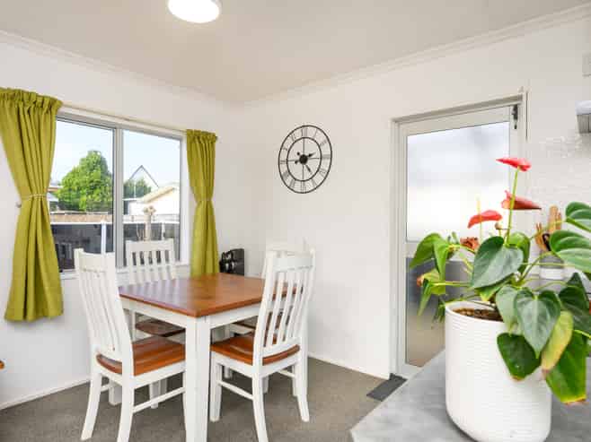 38 Newton Place, Westbrook