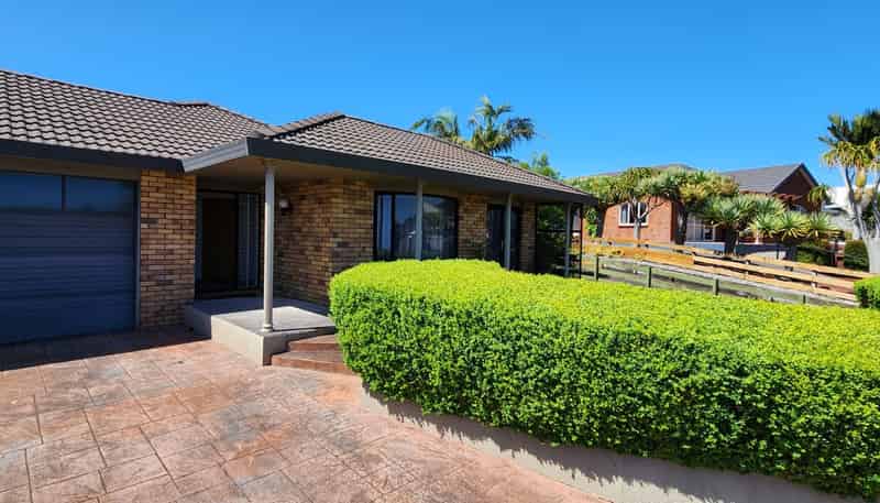 8 Frank Frethey Place, Highlands Park