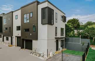 1/69 Balmain Road, Birkenhead