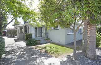 8 Nairn Crescent, Awapuni