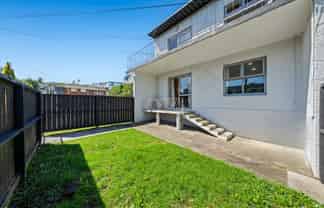 1/12 Clare Place, Mount Wellington