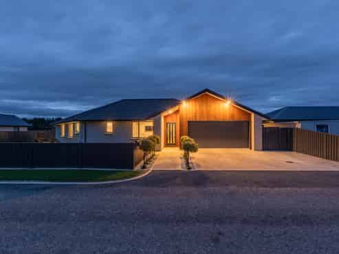 32 Lindsay Way, Grasmere