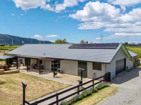 84 Rarangi Road, Rarangi