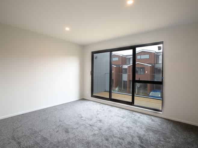 12 Harakoa Lane, Mount Roskill