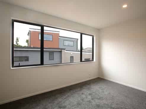 12 Harakoa Lane, Mount Roskill