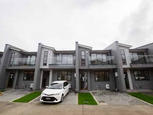 12 Harakoa Lane, Mount Roskill