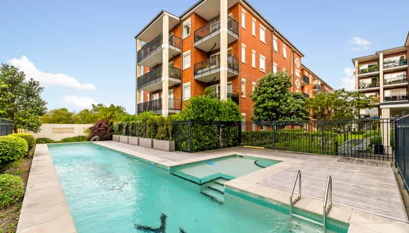 203/1A Soljak Place, Mount Albert