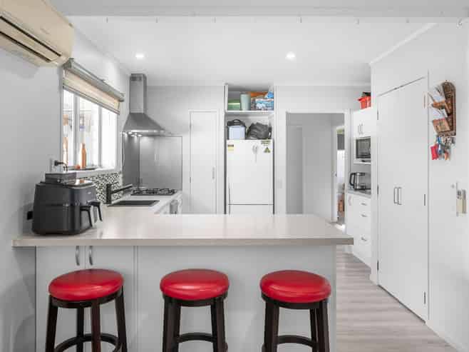 38 Insoll Avenue, Enderley