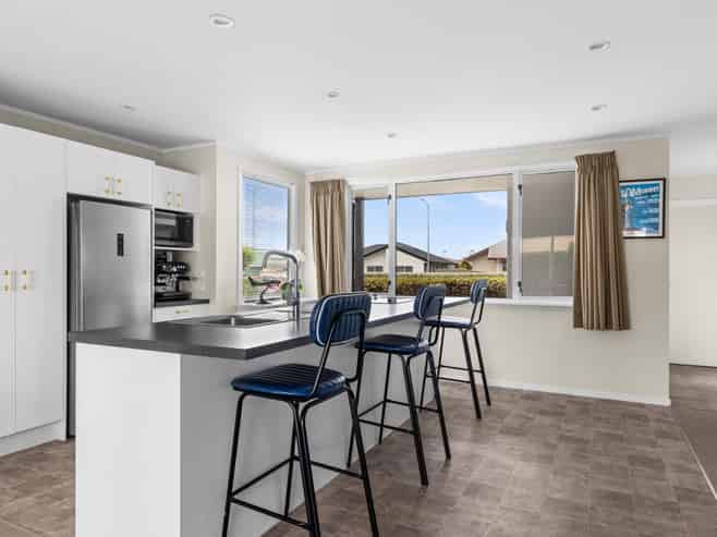 104 Karaitiana Street, Frimley