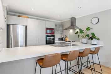 11 Tarapiroe Avenue, Takanini