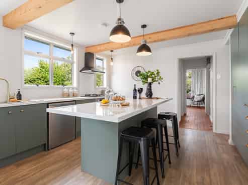 24 Diamond Street, Carterton