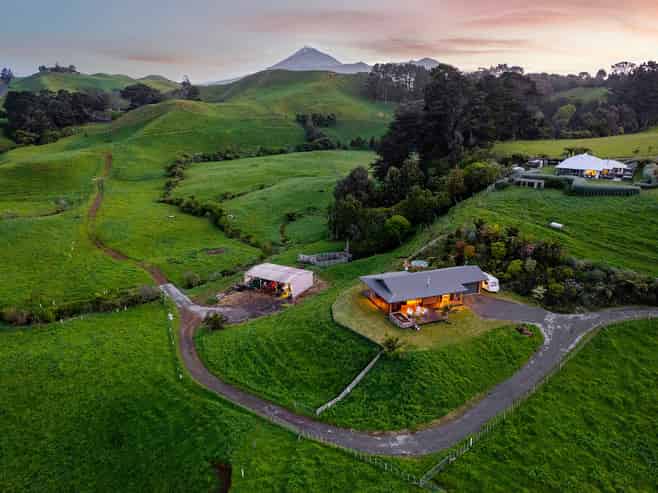 165 Sealy Road, Omata