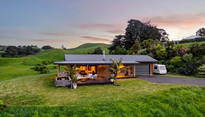 165 Sealy Road, Omata