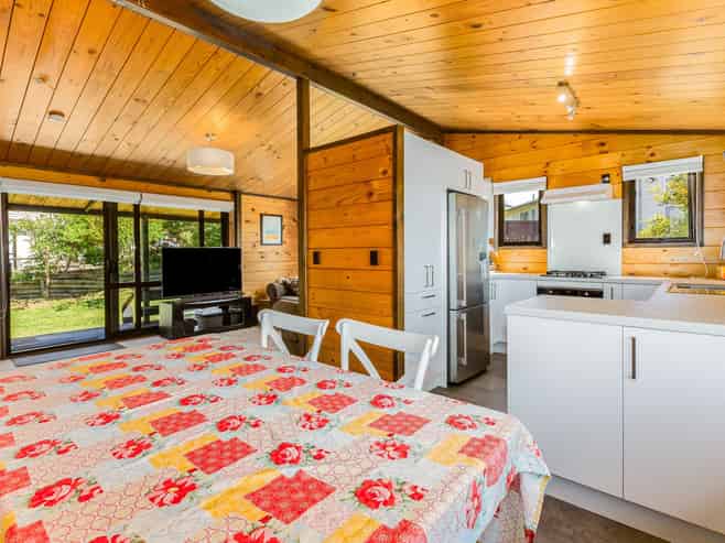 24 Clipper Street, Titahi Bay