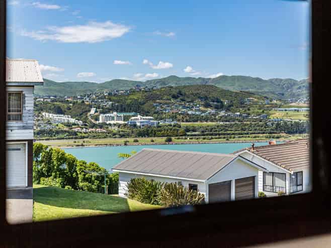 24 Clipper Street, Titahi Bay