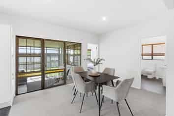 140 Yaldhurst Road, Upper Riccarton