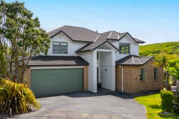 19 Nether Green Crescent, Johnsonville