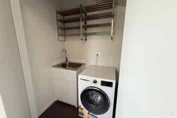 1 Te Toka Ika Lane, Mangere