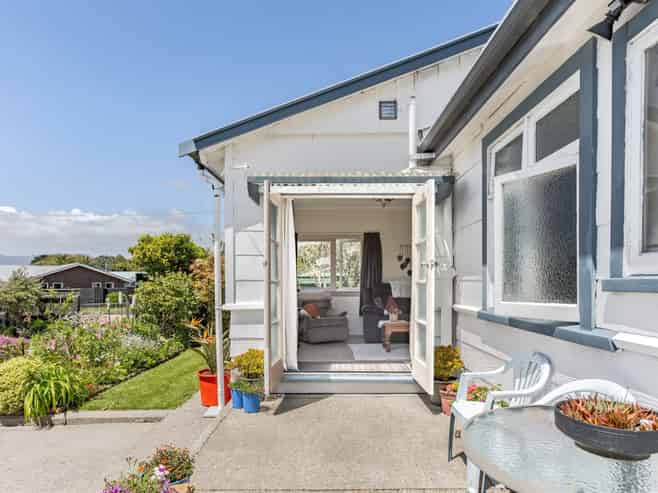 40 Cook Street, Carters Beach