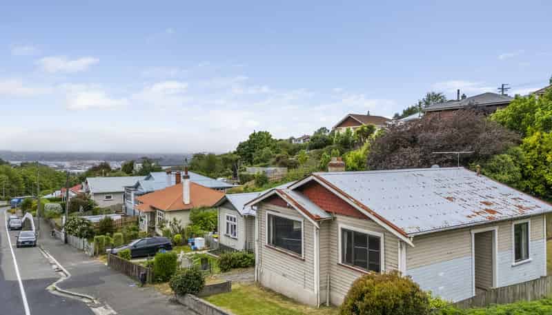 143 Caversham Valley Road, Calton Hill